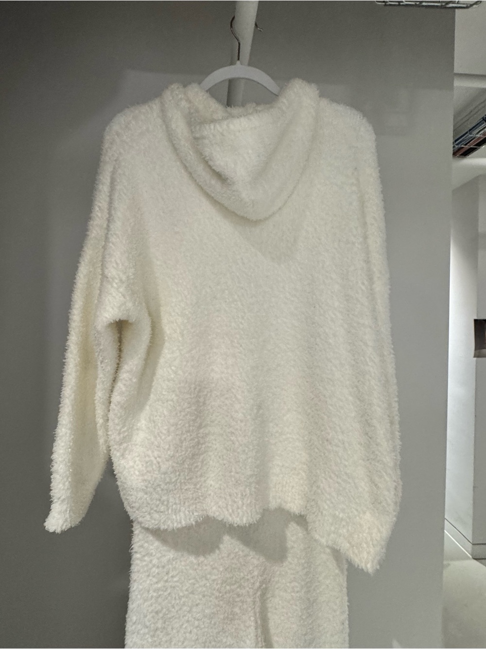 Aerie marshmallow fleece set - Picture 4 of 12